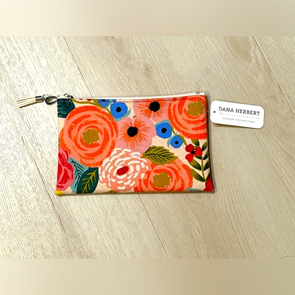 Dana Herbert Handmade Makeup Bag-NWT - Picture 1 of 6